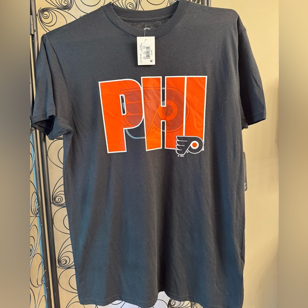 NHL Philadelphia Flyers Medium authentic t-shirt